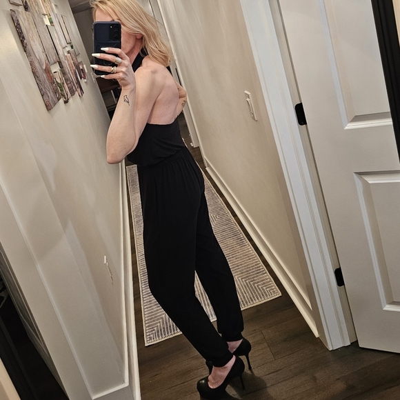 NWT Express Black Jumpsuit - Size XS - Picture 3 of 14